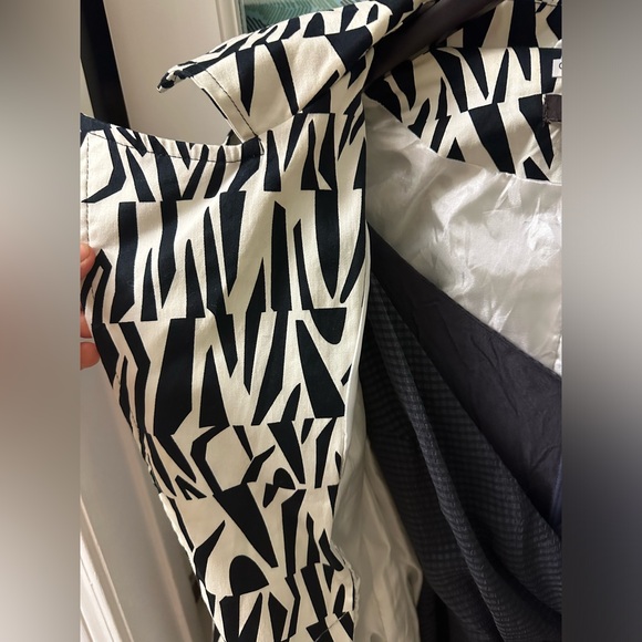 geometric design jacket - Picture 4 of 7